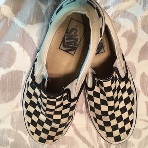 Women’s size 7 Classic slip on Vans